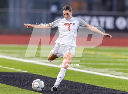 Thumbnail 3 in Mount Si @ Issaquah (WIAA State 4A Semi-Final) photogallery.