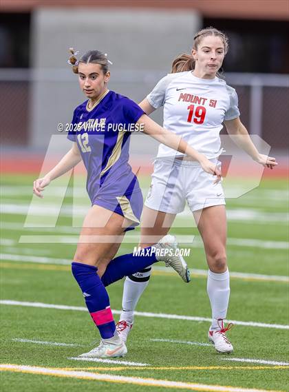 Thumbnail 1 in Mount Si @ Issaquah (WIAA State 4A Semi-Final) photogallery.