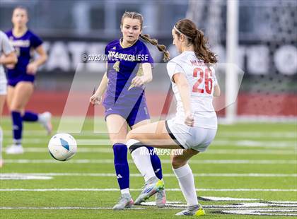 Thumbnail 2 in Mount Si @ Issaquah (WIAA State 4A Semi-Final) photogallery.