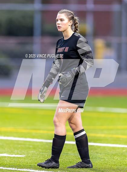 Thumbnail 3 in Mount Si @ Issaquah (WIAA State 4A Semi-Final) photogallery.