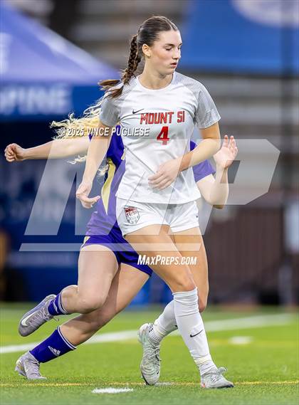 Thumbnail 3 in Mount Si @ Issaquah (WIAA State 4A Semi-Final) photogallery.