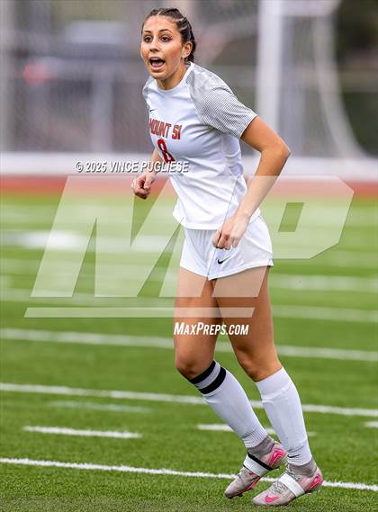 Thumbnail 3 in Mount Si @ Issaquah (WIAA State 4A Semi-Final) photogallery.