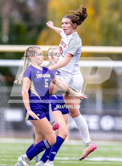 Thumbnail 2 in Mount Si @ Issaquah (WIAA State 4A Semi-Final) photogallery.