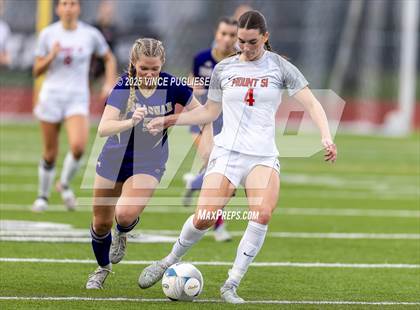 Thumbnail 3 in Mount Si @ Issaquah (WIAA State 4A Semi-Final) photogallery.