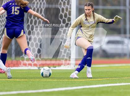 Thumbnail 3 in Mount Si @ Issaquah (WIAA State 4A Semi-Final) photogallery.