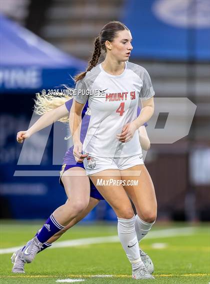Thumbnail 1 in Mount Si @ Issaquah (WIAA State 4A Semi-Final) photogallery.