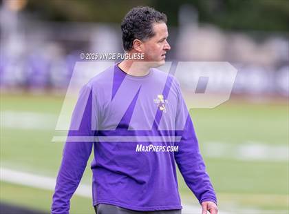 Thumbnail 3 in Mount Si @ Issaquah (WIAA State 4A Semi-Final) photogallery.