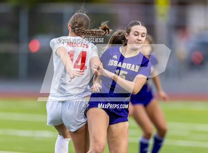 Thumbnail 3 in Mount Si @ Issaquah (WIAA State 4A Semi-Final) photogallery.