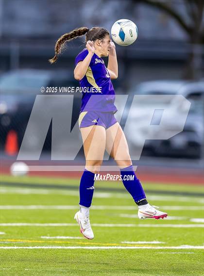 Thumbnail 2 in Mount Si @ Issaquah (WIAA State 4A Semi-Final) photogallery.