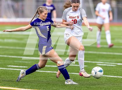 Thumbnail 2 in Mount Si @ Issaquah (WIAA State 4A Semi-Final) photogallery.