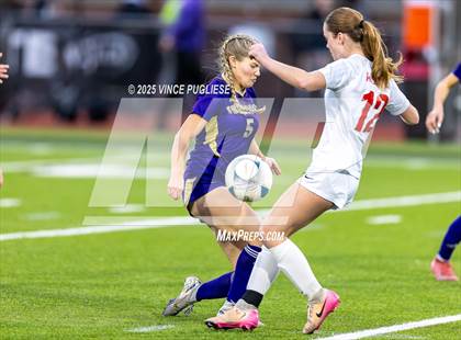 Thumbnail 3 in Mount Si @ Issaquah (WIAA State 4A Semi-Final) photogallery.
