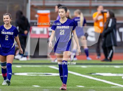 Thumbnail 3 in Mount Si @ Issaquah (WIAA State 4A Semi-Final) photogallery.