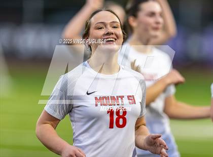 Thumbnail 2 in Mount Si @ Issaquah (WIAA State 4A Semi-Final) photogallery.