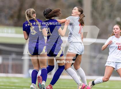 Thumbnail 1 in Mount Si @ Issaquah (WIAA State 4A Semi-Final) photogallery.