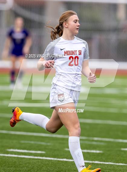Thumbnail 1 in Mount Si @ Issaquah (WIAA State 4A Semi-Final) photogallery.