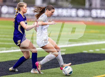 Thumbnail 1 in Mount Si @ Issaquah (WIAA State 4A Semi-Final) photogallery.