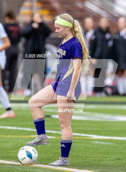 Thumbnail 1 in Mount Si @ Issaquah (WIAA State 4A Semi-Final) photogallery.