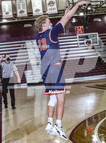 Thumbnail 1 in Hastings vs Byram Hills (Slam Dunk Showcase) photogallery.