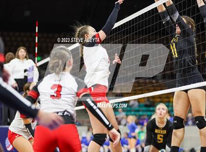 Thumbnail 1 in Meeker vs. Ignacio (CHSAA 2A First Round) photogallery.