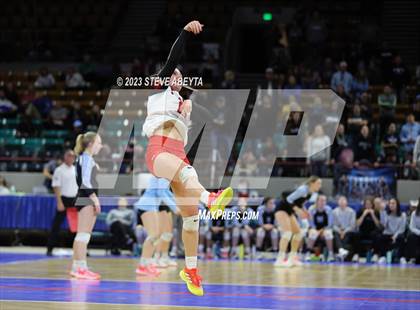 Thumbnail 3 in Meeker vs. Ignacio (CHSAA 2A First Round) photogallery.