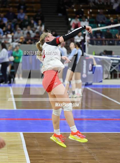 Thumbnail 2 in Meeker vs. Ignacio (CHSAA 2A First Round) photogallery.