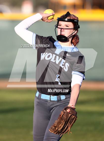 Thumbnail 2 in Peoria vs Estrella Foothills (Owls Kickoff Classic Tournament) photogallery.