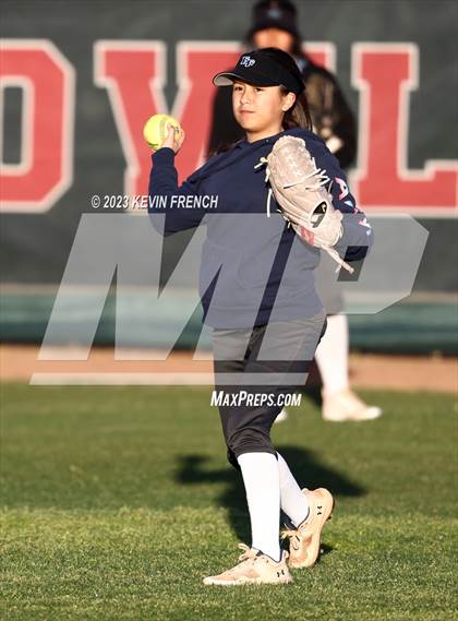 Thumbnail 2 in Peoria vs Estrella Foothills (Owls Kickoff Classic Tournament) photogallery.