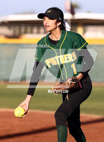 Thumbnail 2 in Peoria vs Estrella Foothills (Owls Kickoff Classic Tournament) photogallery.