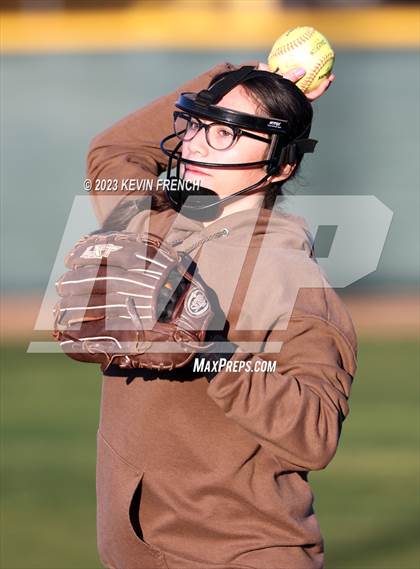 Thumbnail 1 in Peoria vs Estrella Foothills (Owls Kickoff Classic Tournament) photogallery.