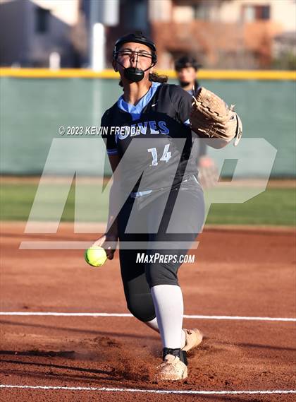 Thumbnail 3 in Peoria vs Estrella Foothills (Owls Kickoff Classic Tournament) photogallery.