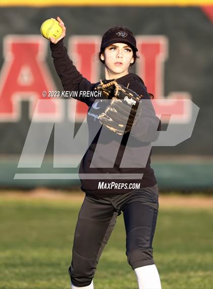 Thumbnail 1 in Peoria vs Estrella Foothills (Owls Kickoff Classic Tournament) photogallery.