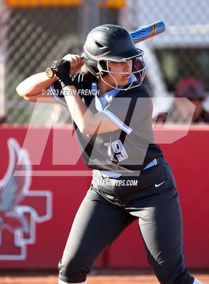 Thumbnail 2 in Peoria vs Estrella Foothills (Owls Kickoff Classic Tournament) photogallery.