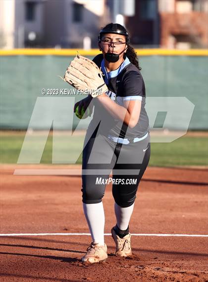 Thumbnail 2 in Peoria vs Estrella Foothills (Owls Kickoff Classic Tournament) photogallery.