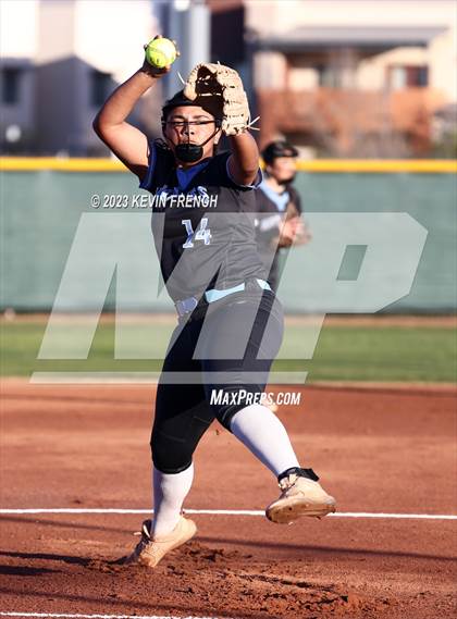 Thumbnail 1 in Peoria vs Estrella Foothills (Owls Kickoff Classic Tournament) photogallery.