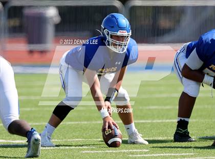 Thumbnail 3 in Folsom @ Serra photogallery.