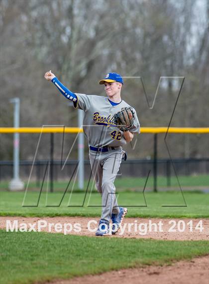 Thumbnail 3 in Brookfield @ Joel Barlow photogallery.
