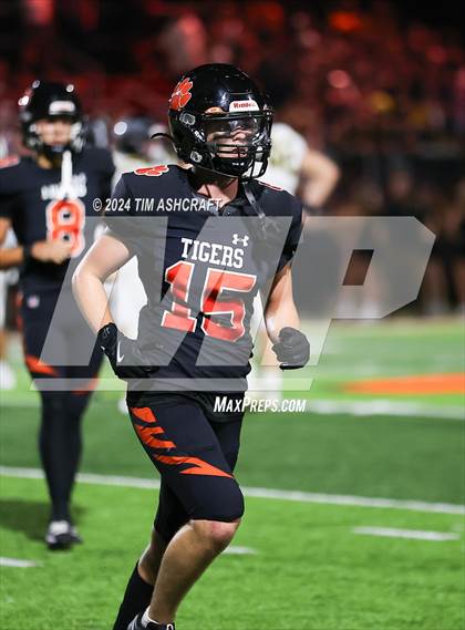 Thumbnail 3 in Taylor @ Lawrenceburg photogallery.