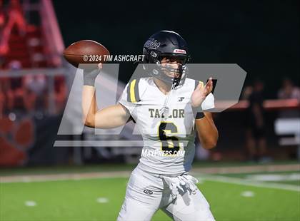 Thumbnail 3 in Taylor @ Lawrenceburg photogallery.
