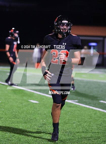 Thumbnail 1 in Taylor @ Lawrenceburg photogallery.