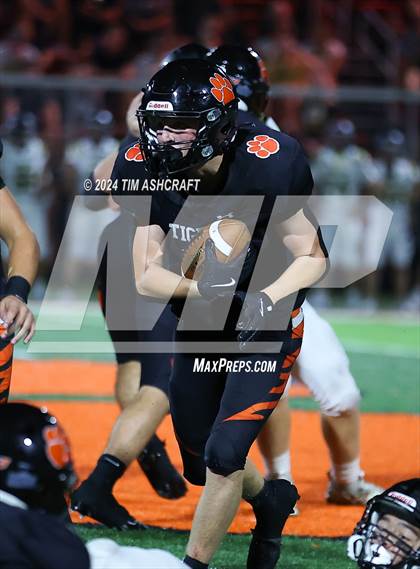 Thumbnail 2 in Taylor @ Lawrenceburg photogallery.