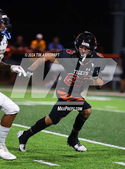 Thumbnail 1 in Taylor @ Lawrenceburg photogallery.