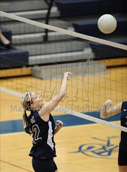 Thumbnail 1 in Dansville @ Haverling photogallery.