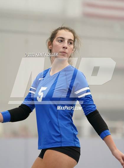 Thumbnail 1 in Utica Eisenhower vs. Lowell photogallery.
