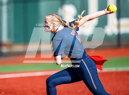Thumbnail 3 in Westview @ Jesuit photogallery.