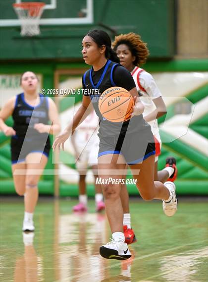 Thumbnail 1 in Caruthers vs. Lincoln (St. Mary's MLK Classic) photogallery.