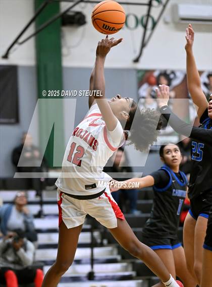 Thumbnail 3 in Caruthers vs. Lincoln (St. Mary's MLK Classic) photogallery.