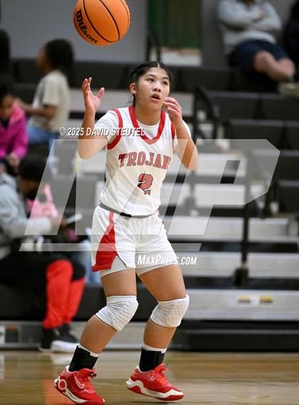 Thumbnail 3 in Caruthers vs. Lincoln (St. Mary's MLK Classic) photogallery.