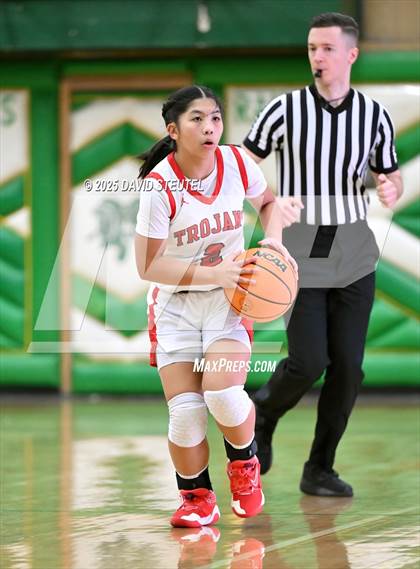Thumbnail 3 in Caruthers vs. Lincoln (St. Mary's MLK Classic) photogallery.