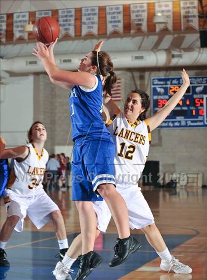 Thumbnail 3 in Ramona vs Parker (Bronco Invitational) photogallery.