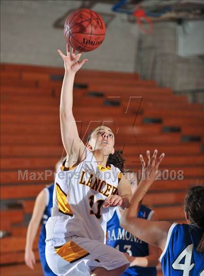 Thumbnail 3 in Ramona vs Parker (Bronco Invitational) photogallery.